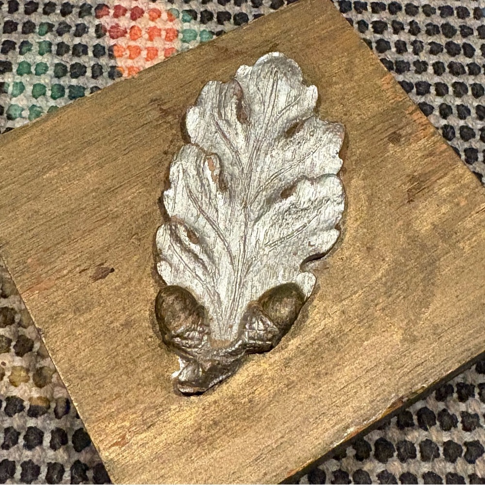 Vintage * Wood Leaf with Acorns Craft Stamp Wooden EUC Retro Nature Fall Autumn